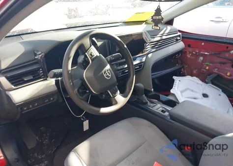 2025 Toyota Camry Le from USA, damaged, VIN 4T1DAACK2SU108807